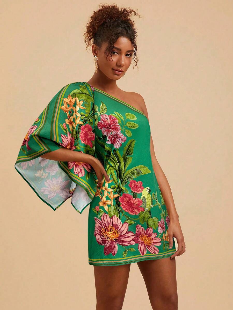Travachic Vestido Curto Assimétrico de Mulher com Estampa Tropical