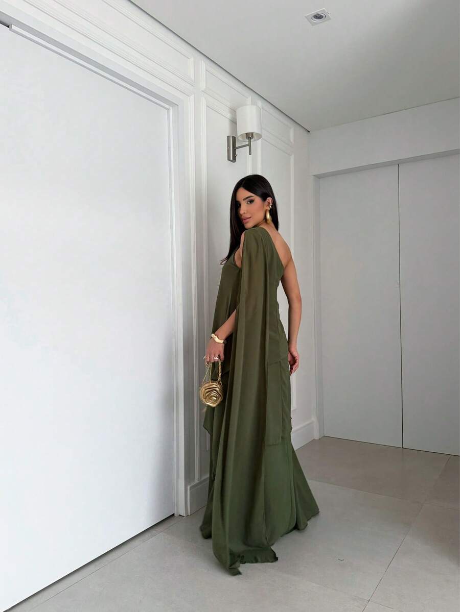 Vestido de festa elegante um ombro em chiffon com detalhe para madrinha casamento de dia