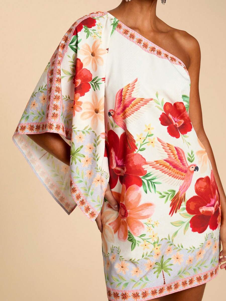 Travachic Vestido Curto Assimétrico de Mulher com Estampa Tropical