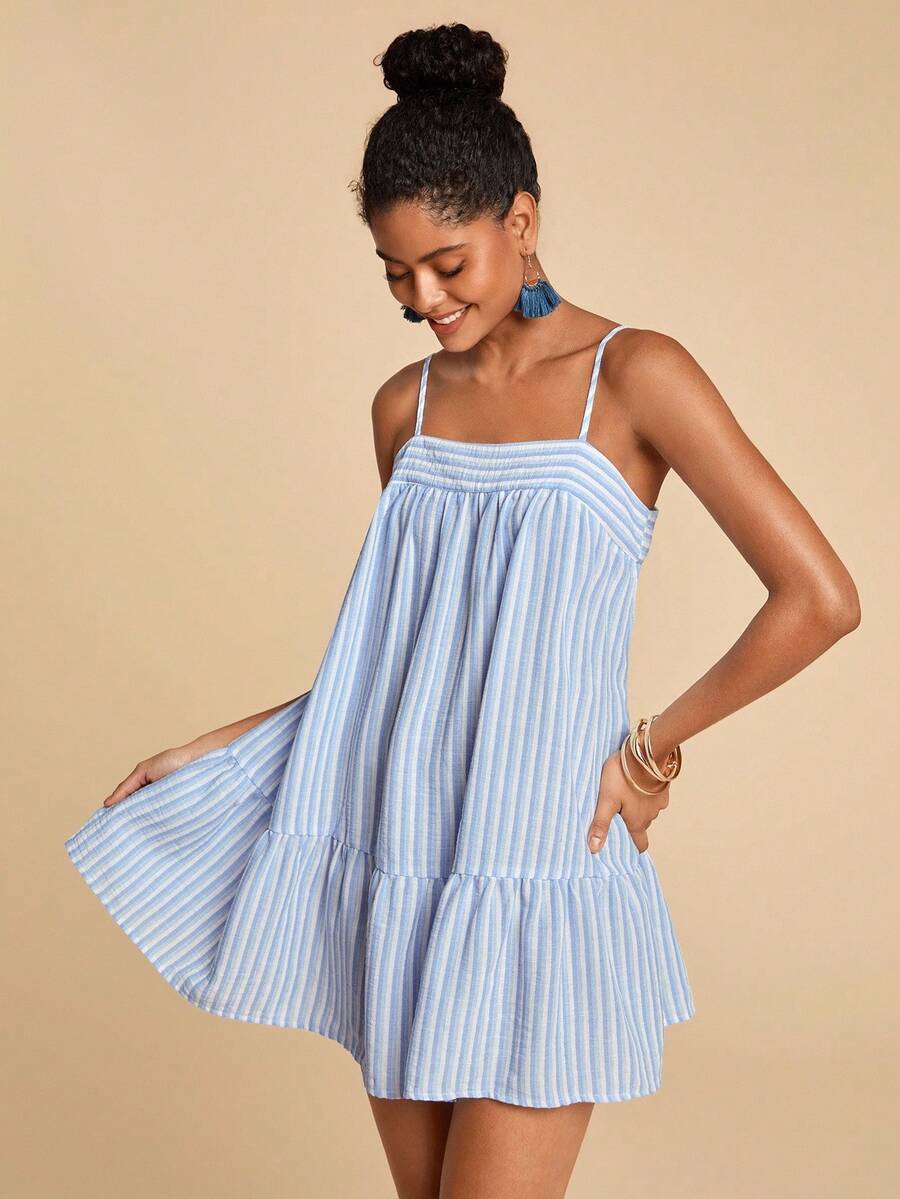 Travachic Vestido de alça fina para verão e férias, estampa floral, estilo de férias, looks de férias para mulheres, looks de férias na praia, looks de verão para mulheres, vestidos de verão para mulheres, vestidos para mulheres, vestido de verão